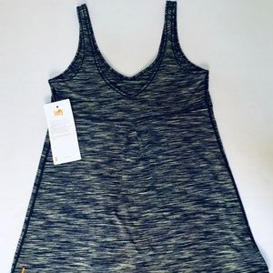 NWT Lucy Core Up Tunic Size Medium